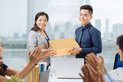employee-bonus-gift-570x381