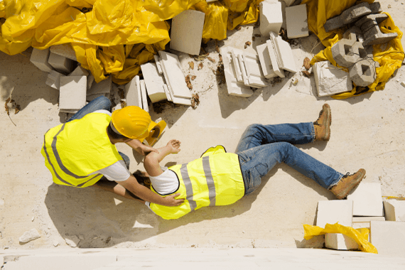 first-aid-at-work-accident first-aid-at-work-accident